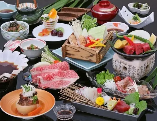 Traditional Oda, Birden Çok Yatak (Japanese Style, Beef Dinner)