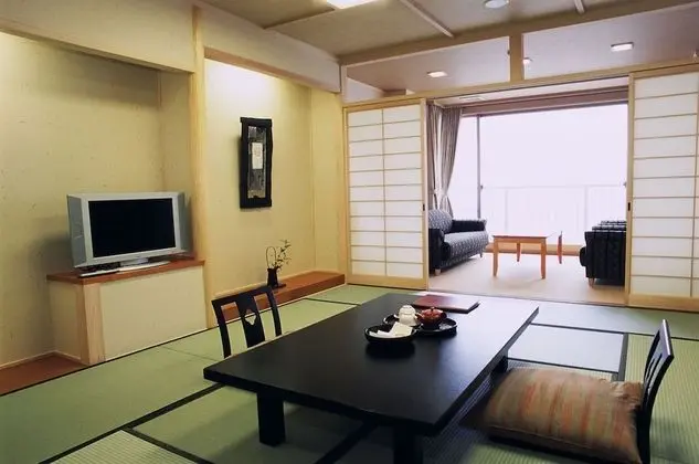 Traditional Oda, Birden Çok Yatak (Japanese Style, Beef Dinner)