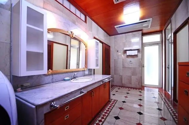 Kır Evi