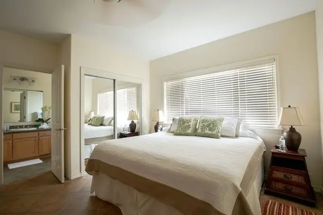 Hibiscus Suite