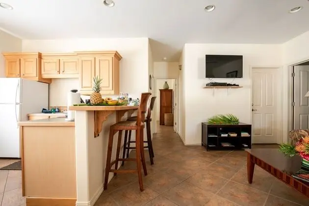 Hibiscus Suite