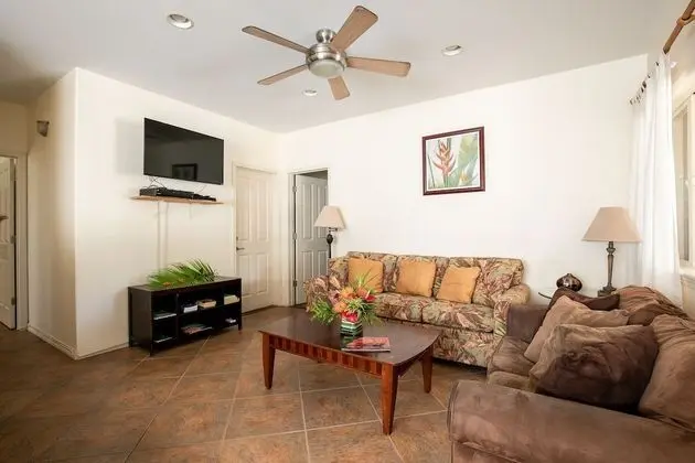 Hibiscus Suite