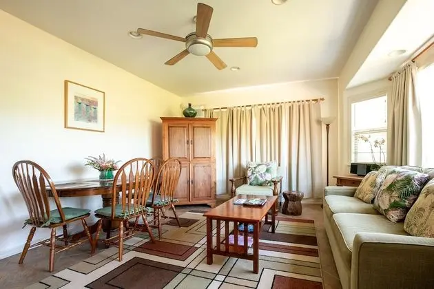 Plumeria Suite