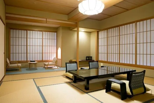 Traditional Oda, Sigara İçilmez (Japanese-Style, 5 Person Occupancy)