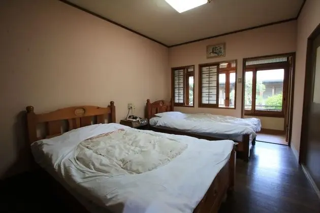 Dört Kişilik Oda, Özel Banyo (Japanese Western Style)