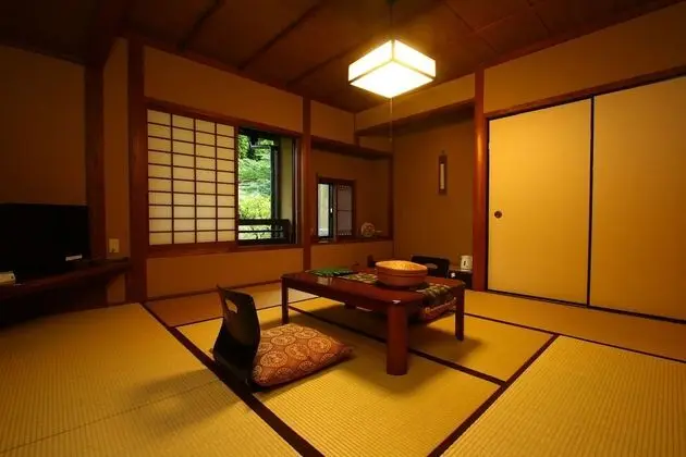 Traditional Oda, Ortak Banyo (Japanese Style for 3 Guests)