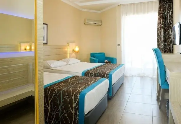 Standart Aile Odası