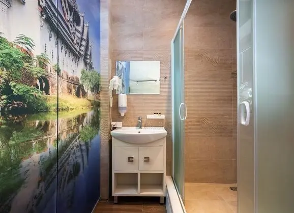 Comfort Tek Büyük Yataklı Oda