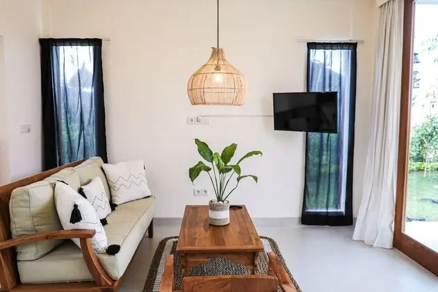 Standard Villa