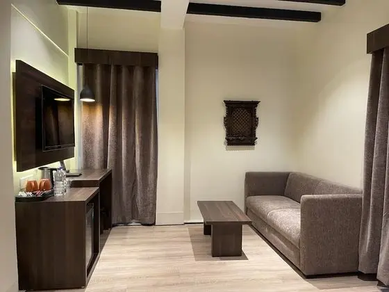 Executive Üç Kişilik Oda, 2 Büyük (Queen) Boy Yatak