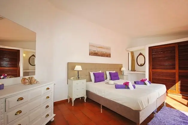 Villa, 4 Yatak Odası, Kişiye Özel Havuzlu, Havuz Manzaralı