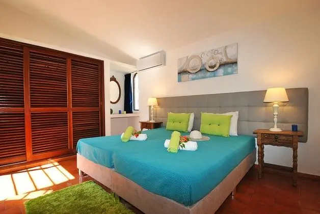 Villa, 4 Yatak Odası, Kişiye Özel Havuzlu, Havuz Manzaralı