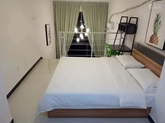 Premium Tek Büyük Yataklı Oda