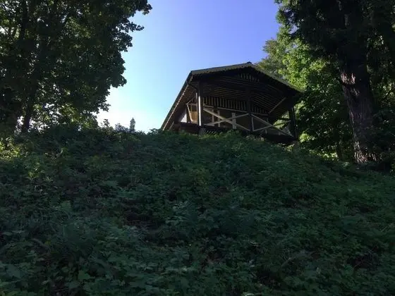 Kır Evi (Yellow)
