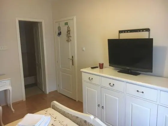 Basic Oda, Şehir Manzaralı