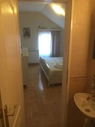 Basic Oda, Şehir Manzaralı