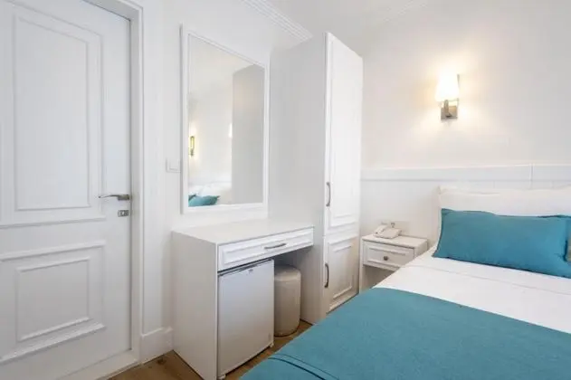 Standart Oda, Sokak Manzaralı, 1. Kat