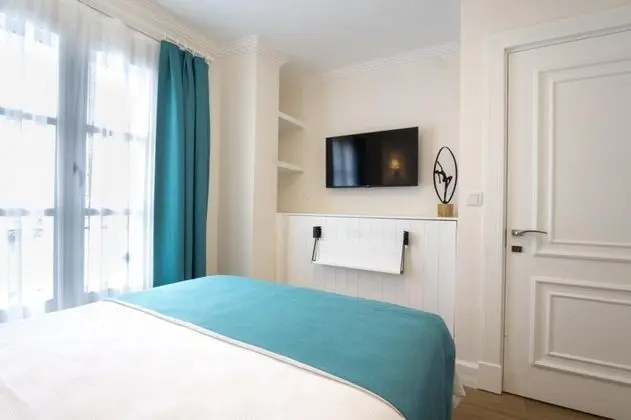 Standart Oda, Sokak Manzaralı, 1. Kat