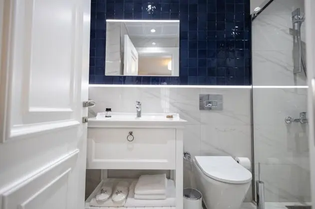 Standart Oda, Sokak Manzaralı, 1. Kat