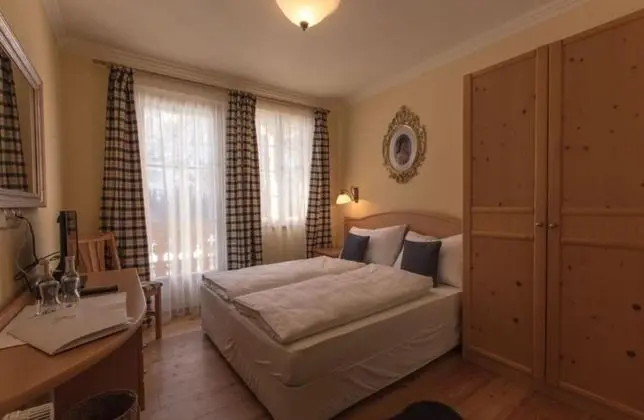 Standard Tek Büyük Yataklı Oda, Dağ Manzaralı (Nr. 5)