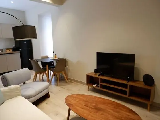 Deluxe Apart Daire