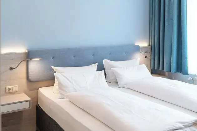 Comfort Tek Büyük Yataklı Oda