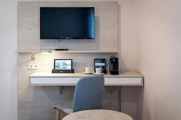 Comfort Tek Büyük Yataklı Oda