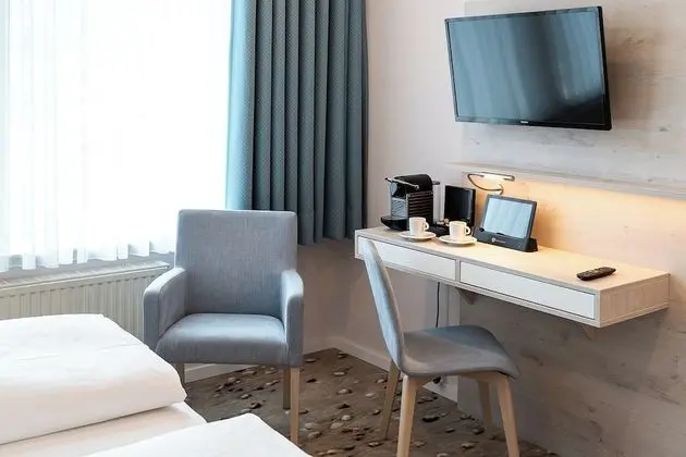 Comfort Tek Büyük Yataklı Oda