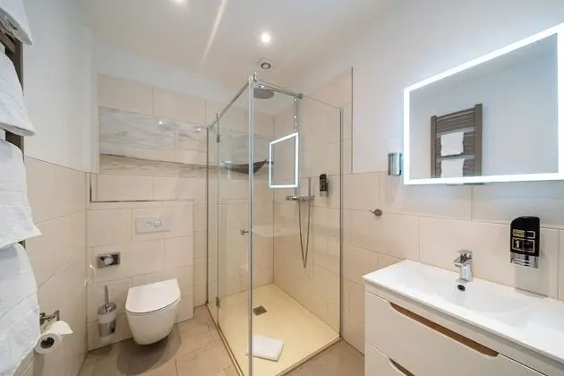 Comfort Tek Büyük Yataklı Oda