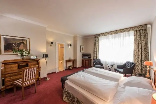 Comfort Tek Büyük Yataklı Oda