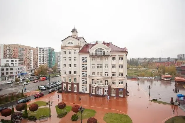Junior Süit, Şehir Manzaralı