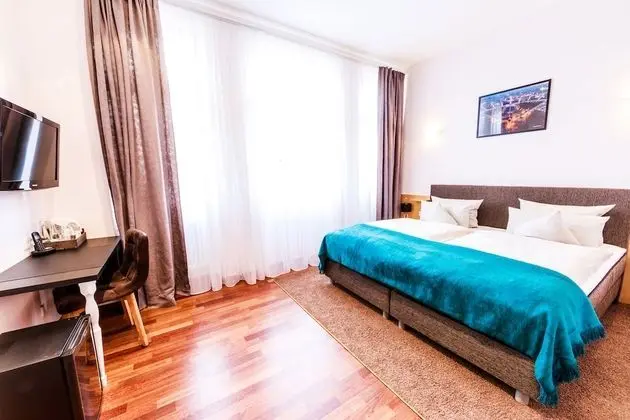 Basic Tek Büyük Yataklı Oda, 1 Yatak Odası, Sigara İçilmez