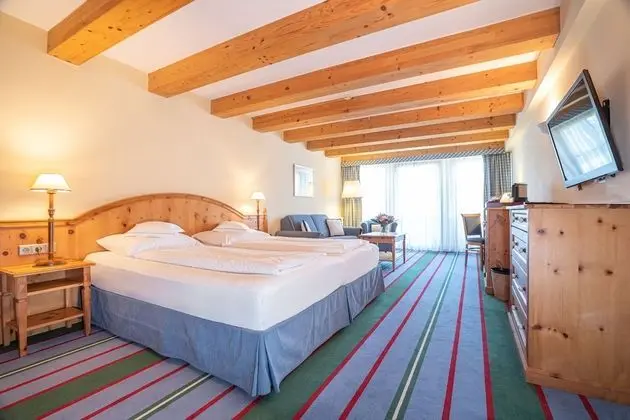 Superior Tek Büyük Yataklı Oda