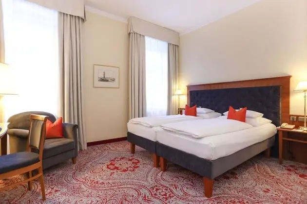 Classic Tek Büyük Yataklı Oda