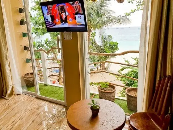 Deluxe Tek Büyük Yataklı Oda, Okyanus Manzaralı