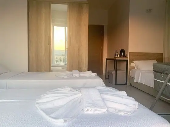 Comfort Üç Kişilik Oda, Balkon