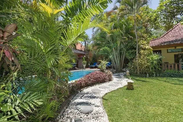 Villa, 2 Yatak Odası, Kişiye Özel Havuzlu, Bahçe Manzaralı