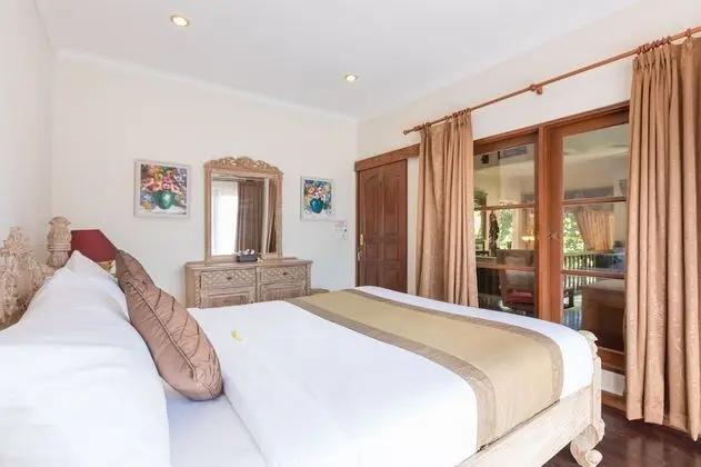 Villa, 3 Yatak Odası, Kişiye Özel Havuzlu, Bahçe Manzaralı