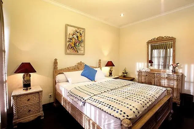 Villa, 4 Yatak Odası, Kişiye Özel Havuzlu, Bahçe Manzaralı