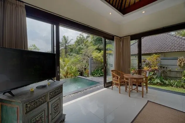 Superior Villa, Kişiye Özel Havuzlu