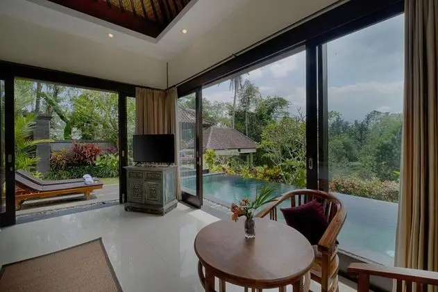 Superior Villa, Kişiye Özel Havuzlu