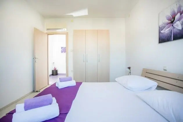 Comfort Apart Daire, 1 Büyük (Queen) Boy Yatak (A3)