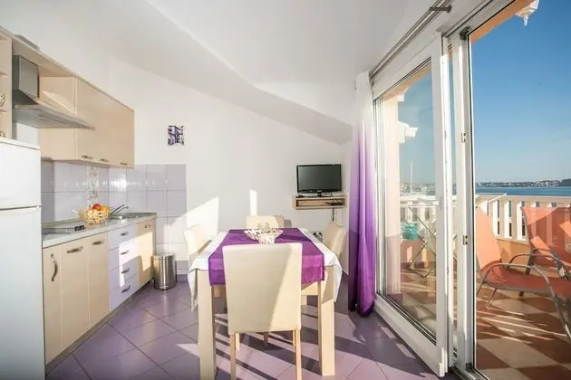 Comfort Apart Daire, 1 Büyük (Queen) Boy Yatak (A3)