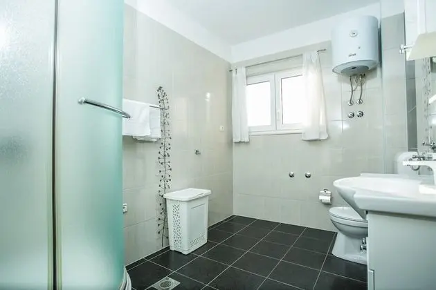 Comfort Stüdyo, 1 Büyük (Queen) Boy Yatak, Deniz Manzaralı (A1)