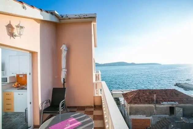 Comfort Stüdyo, 1 Büyük (Queen) Boy Yatak, Deniz Manzaralı (A1)