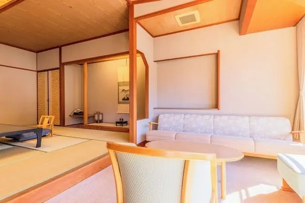 Traditional Oda (12.5 tatami mats, Half Board, River)