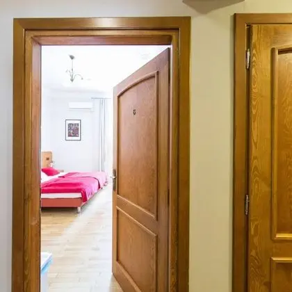 Tek Büyük veya İki Ayrı Yataklı Oda