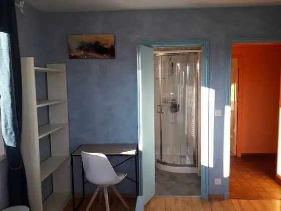 Tek Büyük Yataklı Oda, Dağ Manzaralı