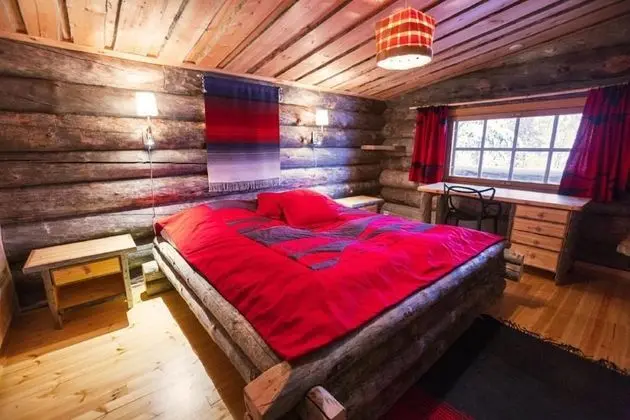 Large Chalet (5 Persons, East Village)