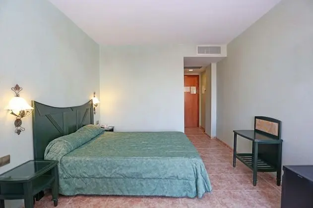 Büyük Yataklı Tek Kişilik Oda, Balkon